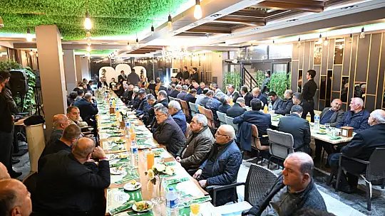 Yeşilyurt Şoförler ve Minibüsçüler Esnaf Odasından Başkan Gürkan'a Destek Toplantısı