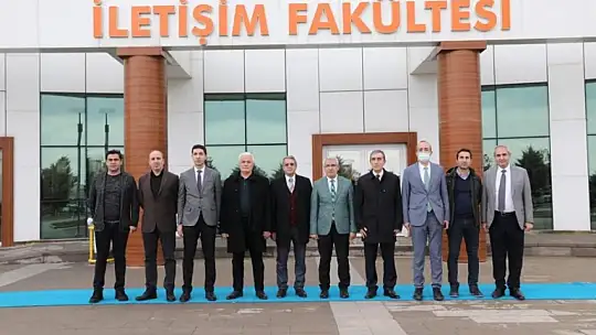 Üniversite Öğrencileri Sordu, Başkan Güder Cevapladı