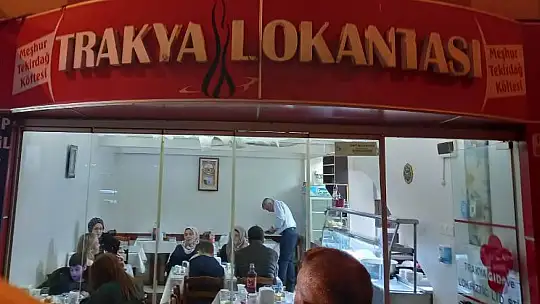 Hacı Hızır Mahalle Muhtarından Depremzedelere İftar Programı