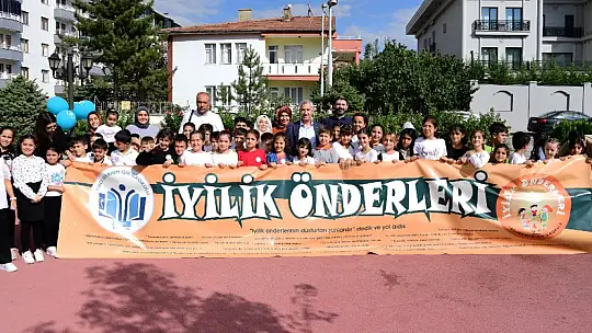 Başkan Çınar 'İyilik Önderleri Son Yaz Pikniği' Etkinliğine Katıldı