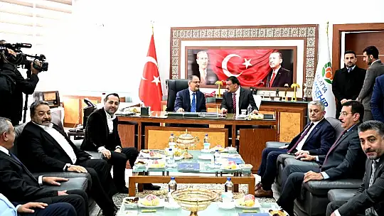 Bakanı Mehmet Özhaseki'den Başkan Gürkan'a Ziyaret