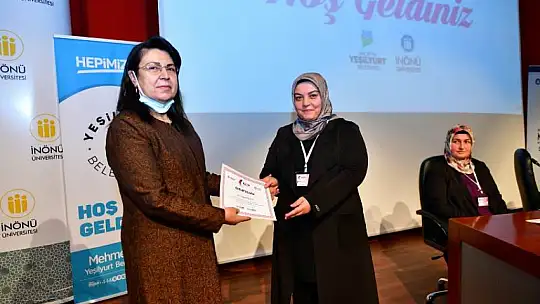 Yeşilyurt Belediyesi İle İnönü Üniversitesi Tarafından Yerel Yönetimler ve Kadın Çalıştayı