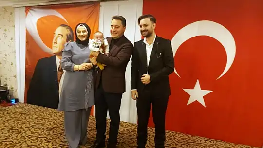 Ali Babacan İstanbul'da Malatyalılarla Buluştu