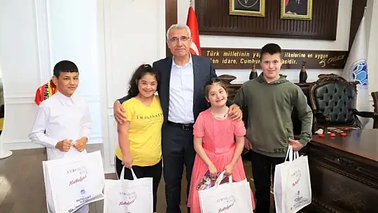 Başkan Güder: 'Senede Bir Gün Değil Her Gün Yanlarındayız'