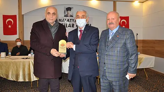 Emlakçılar Odasında Ali Özgül Güven Tazeledi