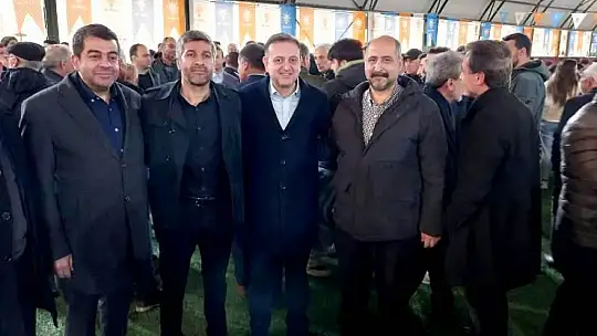 AK Partililer Malatya'da Temayül Yoklamasına İlgi Gösterdi