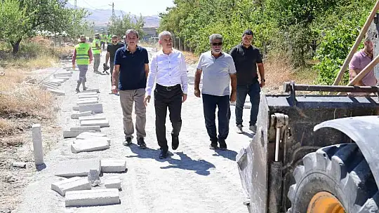 'Fatih Mahallemizin Araç ve Yaya Trafiğini Konforlu Hale Getiriyoruz'