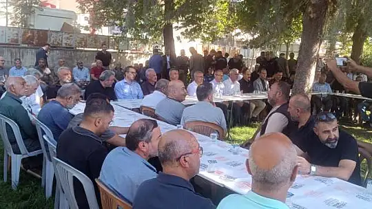 Malatya Küçük Sanayi Sitesinde Aşure Programında Birlik ve Beraberlik Mesajı