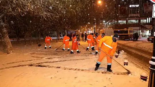 Battalgazi Belediyesi Karla Mücadelede Başarılı