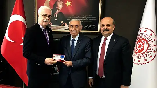 Başkan Evren'den Genel Müdür Fırat'a 'Ahilik' Kalemi