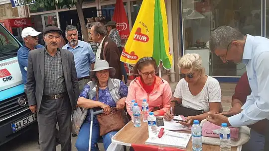 CHP'de Üye Kayıtlarına Kuluncak'ta Devam