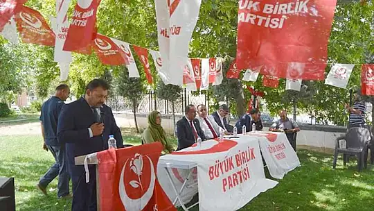 Büyük Birlik Partisinde Bayramlaşma Töreni