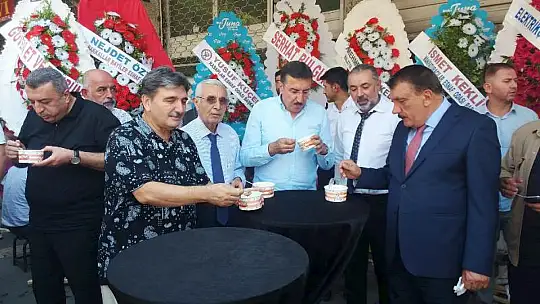 Kasap Narin Et ve Et Ürünleri Yeni Şubesiyle Hizmette