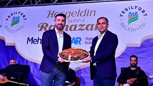 Yeşilyurt Belediyesi Ramazan Ayı Etkinliklerinde 'Umut Mürare' Rüzgârı Esti