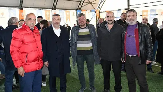 AK Partililer Malatya'da Temayül Yoklamasına İlgi Gösterdi