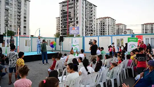 Yeşilyurt Kent Konseyinden' Çocuk Şenliği' Programı