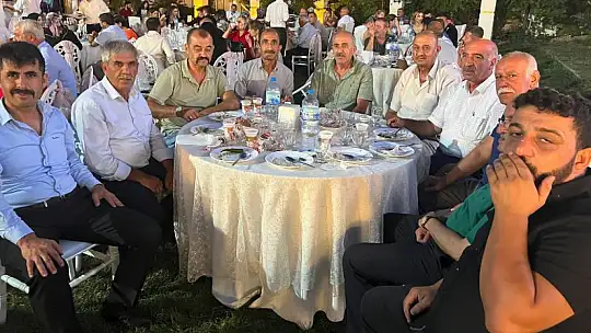 Çelik ve Sun Ailelerinin Mutlu Günü