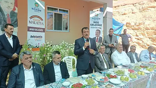 Başkan Gürkan'dan Yazıhan İlçesi Erecek Mahallesine Ziyaret