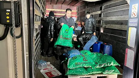 Yeniden Refah Partisi İl Teşkilatından Yardımlar Sürüyor