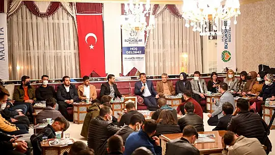 Başkan Gürkan Gençlerle Biraraya Geldi