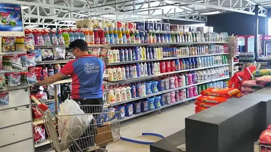 Esenlik Market Eski Malatya Şubesi Hizmette
