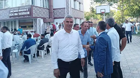 Yılın En Yoğun Katılımlı Aşure Programı AKÇADAĞDER Ailesinden
