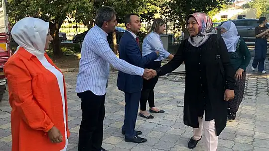 Yılın En Yoğun Katılımlı Aşure Programı AKÇADAĞDER Ailesinden