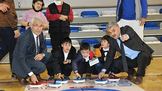 Başkan Güder'den Down Sendromlu Çocuklara Özel İlgi