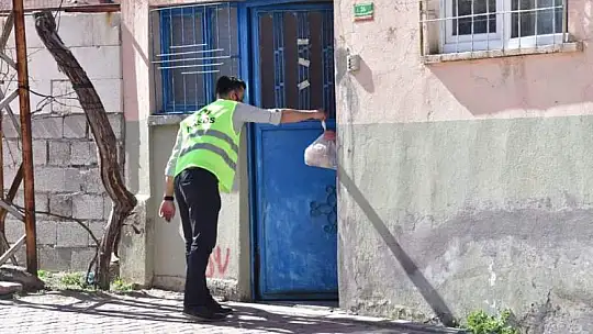 Büyükşehir İftarda ve Sahurda Vatandaşları Yalnız Bırakmıyor