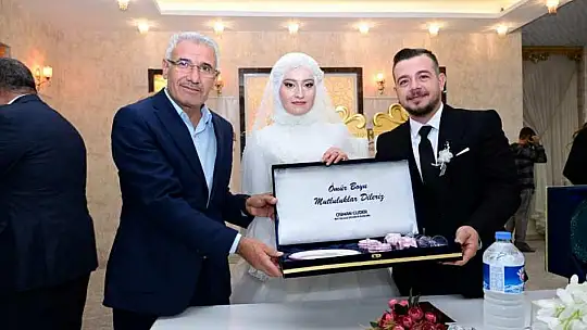 Seda ve Murat Uslu Çiftine Muhteşem Düğün Töreni