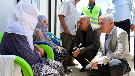 Yeşilyurt Belediyesi Hollanda Cordaid've Kentsel Gelişim Derneği İşbirliğiyle Depremzedelere Yardım Malzemeleri Dağıtılıyor