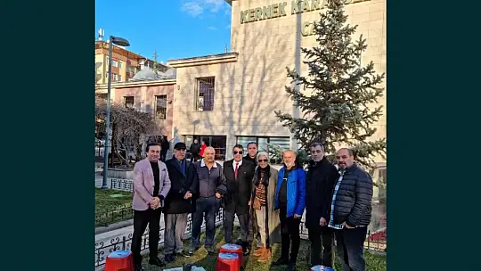 Kernekliler Bir Araya Geldi Eski Günleri Yad Ettiler