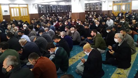 Sadiye Kara Ölmeztoprak Dualarla Anıldı