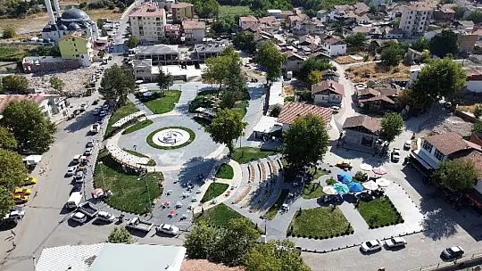 Başkan Güder'in Sayesinde Eskimalatya Tarihe Uygun Meydanıyla Yeniden Canlanıyor