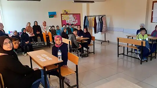 Darende İlçesinde Anlamlı Etkinlik' Bir Kitapta Sen Oku'