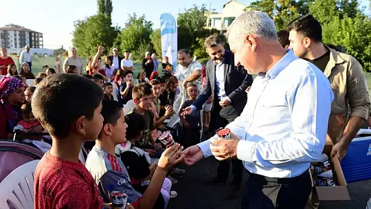 'ÇocuklarımızaMutlu ve Güzel Bir Gelecek Hazırlamalıyız'