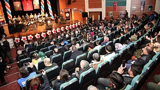 Polis Korosu Konserine Büyük İlgi