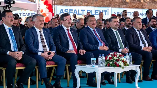 Cumhurbaşkanı Yrd. Yılmaz' Malatya Başka Belediyelere De Örnek Olsun'