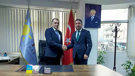 CHP'den İyi Parti'ye Hayırlı Olsun Ziyareti
