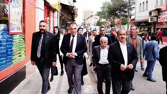 İYİ Parti'ye Hekimhan'da Coşkulu Karşılama