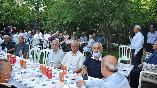 Günata Ailesi Yıllık Akraba İstişare Toplantısı Yaparak Türkiye'ye Örnek Oluyor