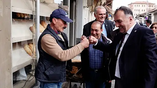 İYİ Parti'ye Hekimhan'da Coşkulu Karşılama