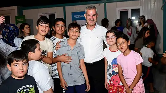 Çocuklar Gökyüzünün Derinlikleriyle Tanıştı