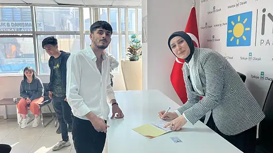 İyi Parti'ye Katılım Yoğunluğu