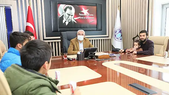Başkan Güder, Genç İHH Üyelerine Tecrübelerini Aktardı