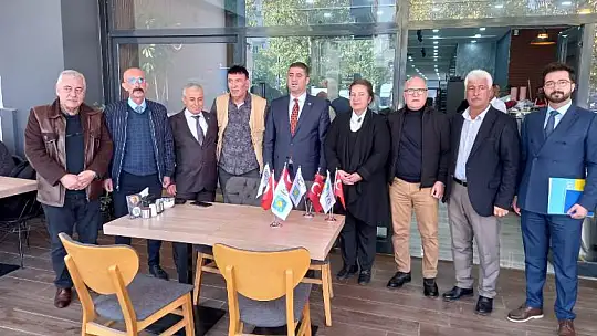 İYİ Parti Yönetimi Basın İle Buluştu