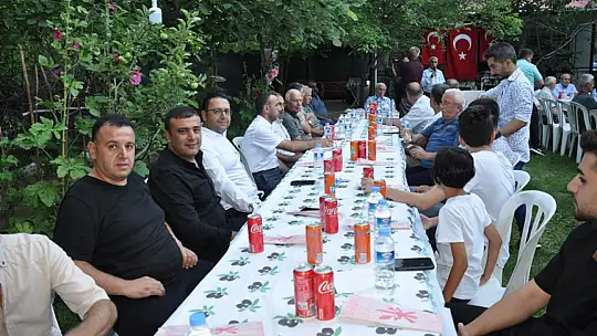 Günata Ailesi Yıllık Akraba İstişare Toplantısı Yaparak Türkiye'ye Örnek Oluyor