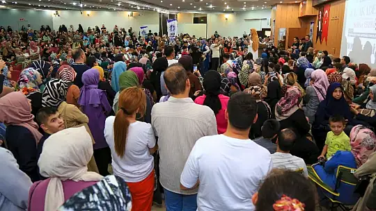 Yazar Saliha Erdim Aile İçi İletişimin Şifrelerini Battalgazililerle Paylaştı