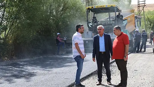 Başkan Güder: '2022 Yılı Bizim İçin Sıcak Asfalt Serim Yılı Oldu'