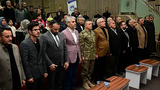 Başkan Güder' Bayrak Uğruna, Toprak Uğruna Can Verip Devleşen Birileri Var'